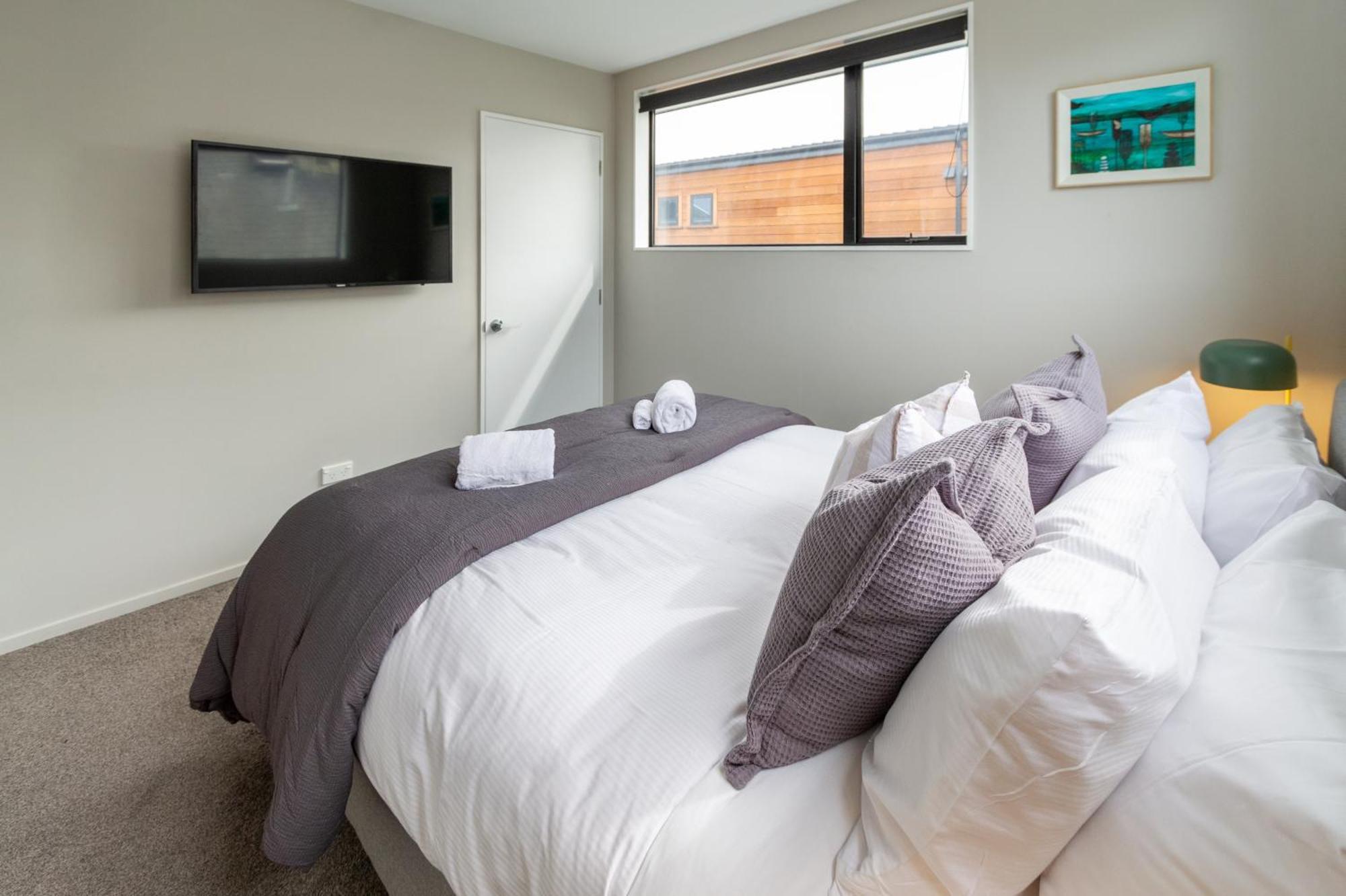 Latimer Square Luxe: 1Br W/ Sofa Bed كريستتشيرش المظهر الخارجي الصورة