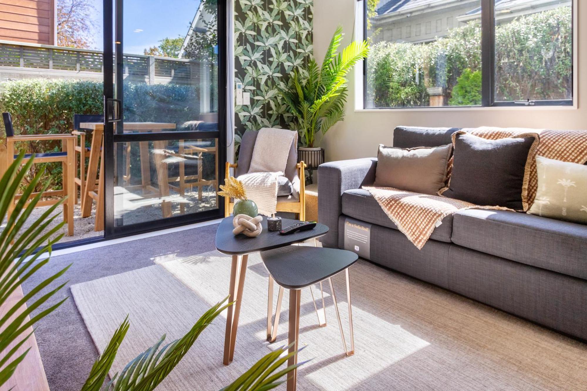 Latimer Square Luxe: 1Br W/ Sofa Bed كريستتشيرش المظهر الخارجي الصورة